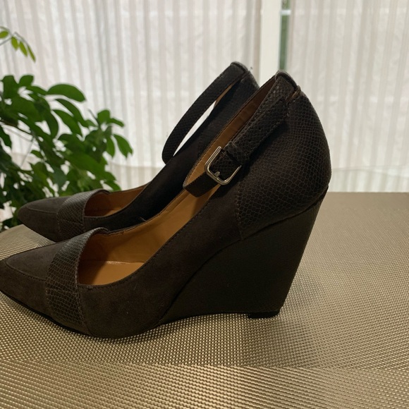 Nine West Size 7 shoes. - Picture 4 of 6